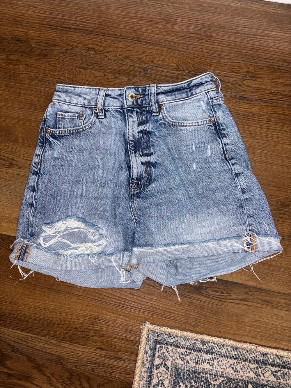 H&M Light Blue Distressed Rolled-Hem Denim Shorts